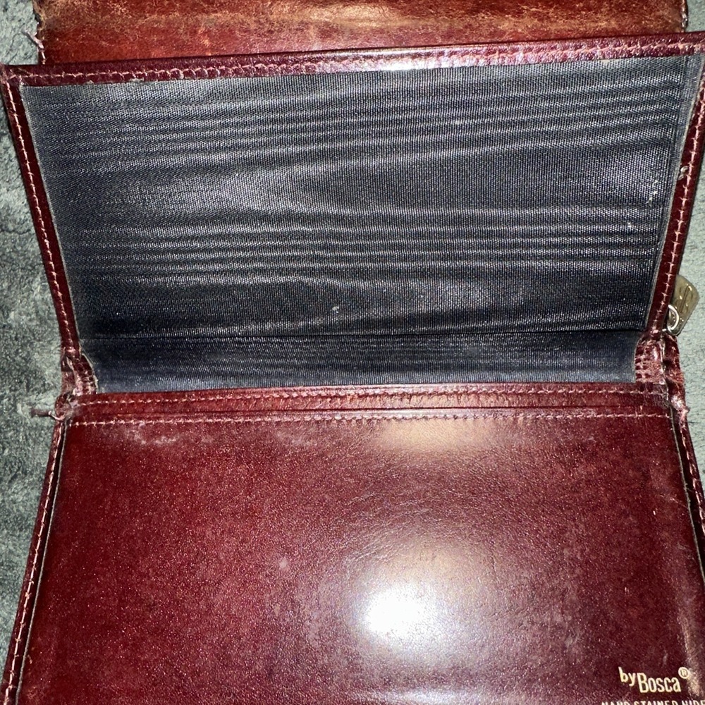 Bosca Vintage Women's Burgundy Leather Checkbook Wallet Pre-Owned Made In Italy - Picture 3 of 13